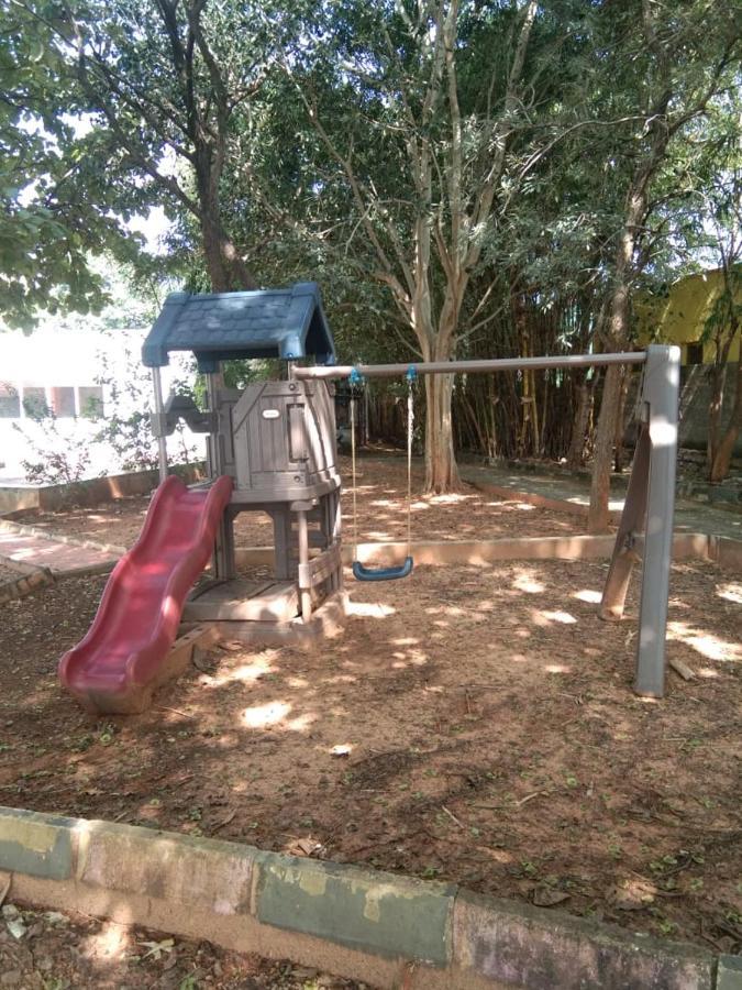 Kstdc Hotel Mayura Pavithra Yediyur Kunigal Bagian luar foto